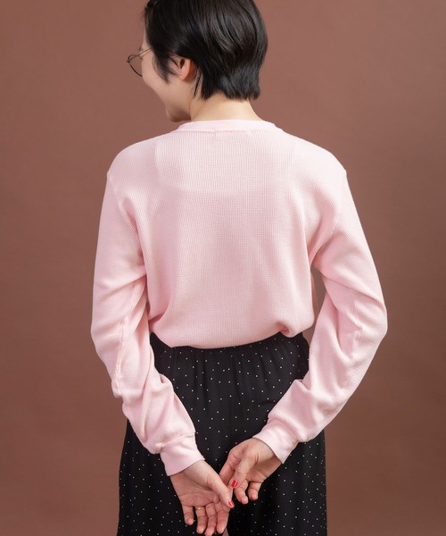 CHILD WOMAN(チャイルドウーマン)の「コットンワッフル製品染 長袖プルオーバー(Tシャツ/カットソー・レディース・ピンク/アイボリー/パープル・FREE)」の14枚目の写真