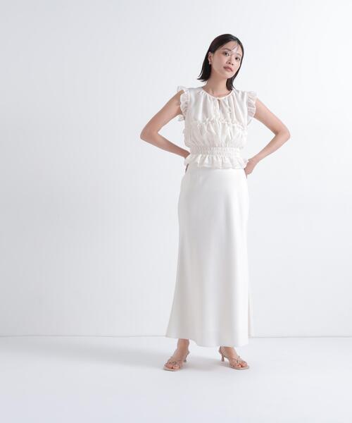 NATURAL BEAUTY BASIC(ナチュラルビューティーベーシック)の「フリルシャーリングペプラムブラウス(シャツ/ブラウス・レディース・ベージュ系その他/オフホワイト/ブラック/ブラウン系その他・フリ-)」の22枚目の写真