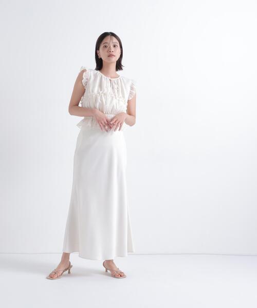 NATURAL BEAUTY BASIC(ナチュラルビューティーベーシック)の「フリルシャーリングペプラムブラウス(シャツ/ブラウス・レディース・ベージュ系その他/オフホワイト/ブラック/ブラウン系その他・フリ-)」の19枚目の写真