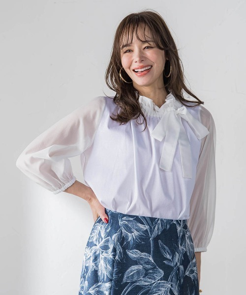 Viaggio Blu(ビアッジョブルー)の「サイドリボンカットソー(Tシャツ/カットソー・レディース・ホワイト・M)」の1枚目の写真