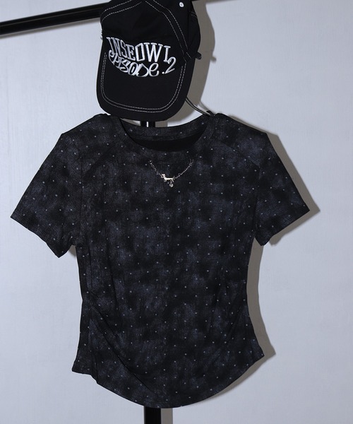WESTSEA(ウエストシー)の「ヴィンテージライク ドット柄 ギャザー 半袖クロップドTシャツ 肩パッド入り(Tシャツ/カットソー・レディース・ブラック/グレー/ホワイト・M/L)」の2枚目の写真