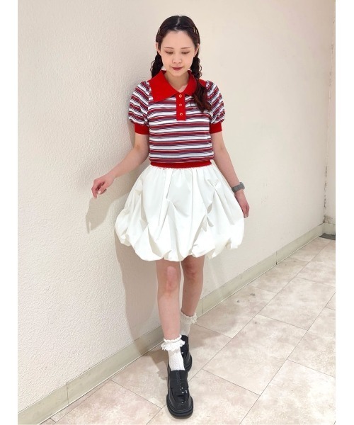 REDYAZEL(レディアゼル)の「パフスリーブポロニットプルオーバー(ニット/セーター・レディース・レッド系その他/グリーン/ホワイト/オレンジ/ネイビー・FREE)」の6枚目の写真