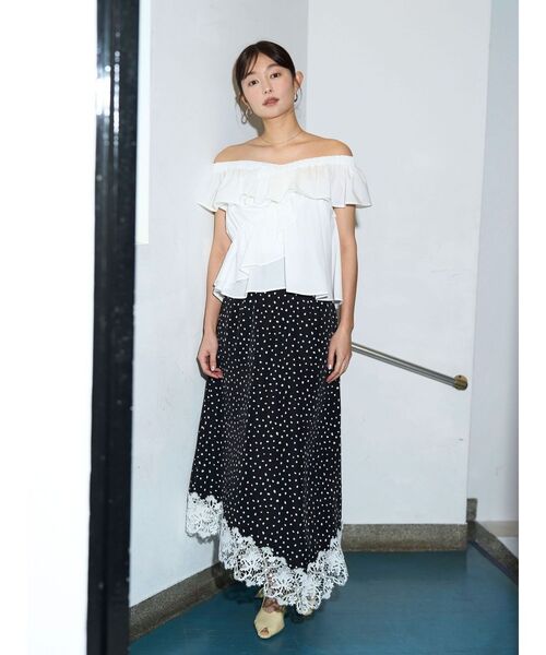 LAGUNAMOON(ラグナムーン)の「フリルクロスデザインブラウス 【夏服】【オフショル】【半袖】(シャツ/ブラウス・レディース・ブラウン/ホワイト/ライトブルー/その他1・FREE)」の19枚目の写真