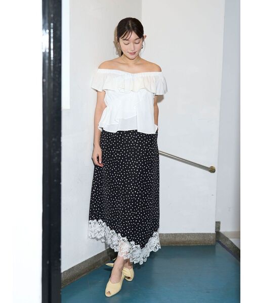 LAGUNAMOON(ラグナムーン)の「フリルクロスデザインブラウス 【夏服】【オフショル】【半袖】(シャツ/ブラウス・レディース・ブラウン/ホワイト/ライトブルー/その他1・FREE)」の21枚目の写真