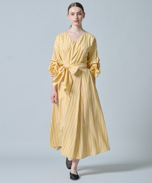 DOUBLE STANDARD CLOTHING(ダブルスタンダードクロージング)の「カシュクールボリュームスリーブワンピース(ワンピース・レディース・イエロー・38/36)」の15枚目の写真