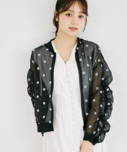 tocco closet(トッコ クローゼット)の「【ZOZO限定】シアードットギャザースリーブダブルジップブルゾン(ブルゾン・レディース・オフホワイト/ブラック・M)」の2枚目の写真