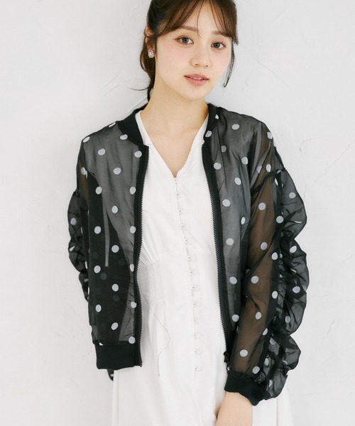 tocco closet(トッコ クローゼット)の「【ZOZO限定】シアードットギャザースリーブダブルジップブルゾン(ブルゾン・レディース・オフホワイト/ブラック・M)」の11枚目の写真