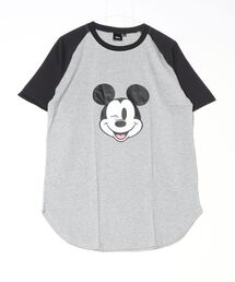 ZI-ON（ジーオン）の「【Disney/ディズニー】プリント ラグラン Tシャツ（Tシャツ/カットソー）」