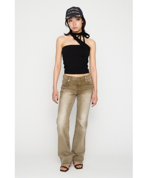 LAGUA GEM（ラグアジェム）の「LYRA LOW WAIST FLARE デニム（デニムパンツ・レディース・ベージュ/ブルー・22inch/23inch/24inch/25inch/26inch）」の12枚目の写真