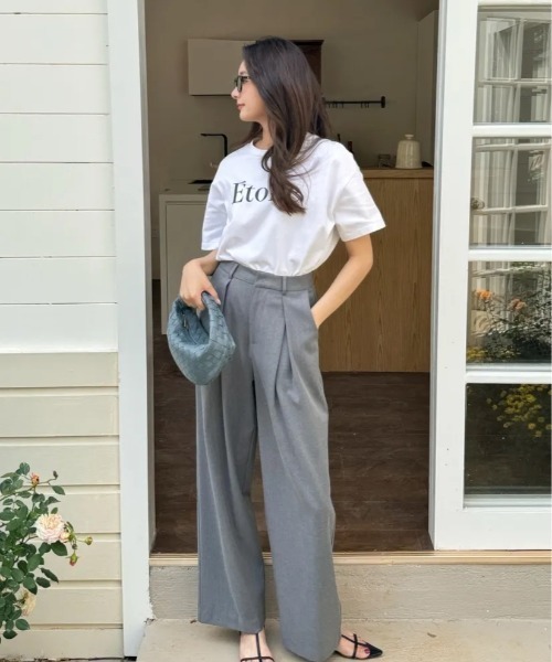 BIRTHDAY BASH(バースデイバッシュ)の「TUCK WIDE PANTS(その他パンツ・レディース・グレー・MEDIUM/SMALL)」の1枚目の写真