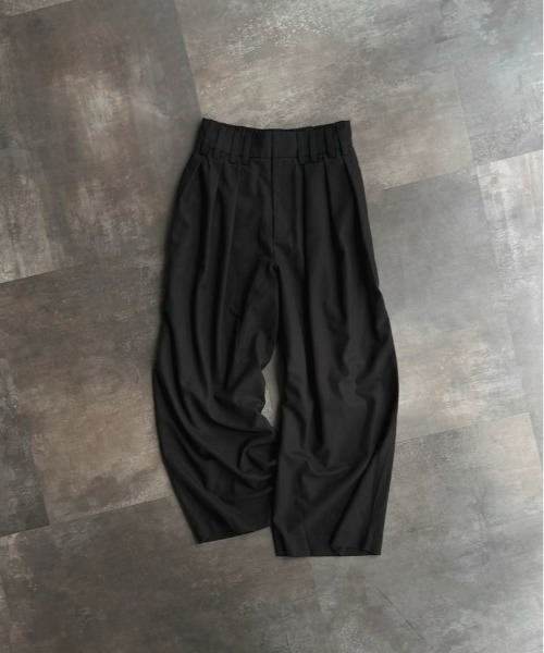 GEN_DAI(ゲンダイ)の「GEN_DAI/ゲンダイ/Tuck Trousers(その他パンツ・メンズ・ブラック・0/1)」の1枚目の写真