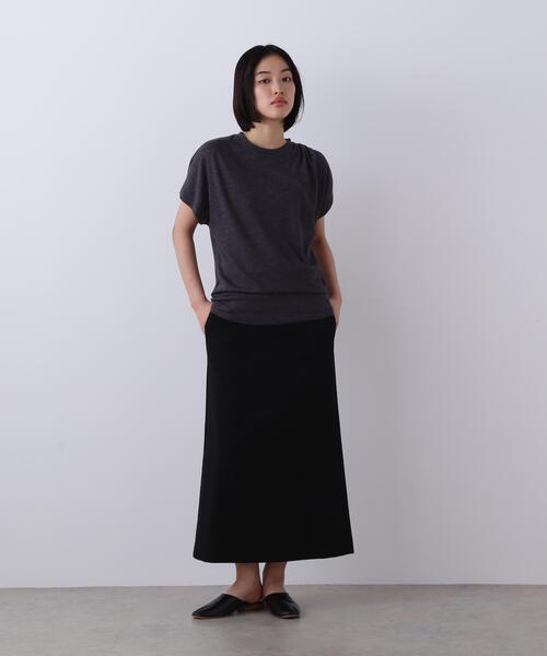 YLEVE(イレーヴ)の「YLEVE / TETRON COTTON SLUB YARN JERSEY SLEEVELESS PULLOVER(Tシャツ/カットソー・レディース・グレー/ブルー/ホワイト・1)」の4枚目の写真