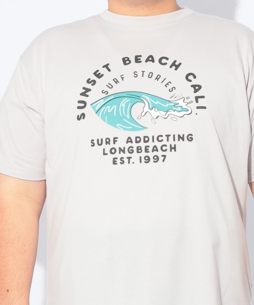 B&T CLUB（ビーティークラブ）の「Tシャツ 半袖 メンズ 大きいサイズ RETROSURFプリント クルーネック カットソー B＆T CLUB (ビーアンドティークラブ)（Tシャツ/カットソー・メンズ・ネイビー/ライトグレー・X2(4L～5L)/X4(8L～9L)/X3(6L～7L)/X1(3L～4L)）」の5枚目の写真