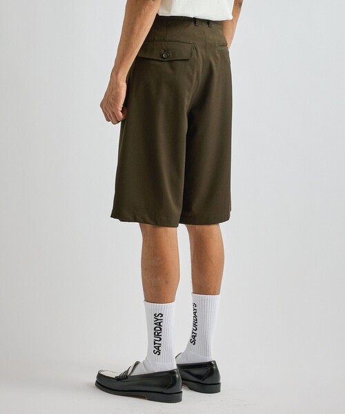 Saturdays NYC(サタデーズ ニューヨークシティ )の「Feliz Two Tuck Walk Short(その他パンツ・メンズ・ブラック/オリーブ・S/M/L)」の12枚目の写真