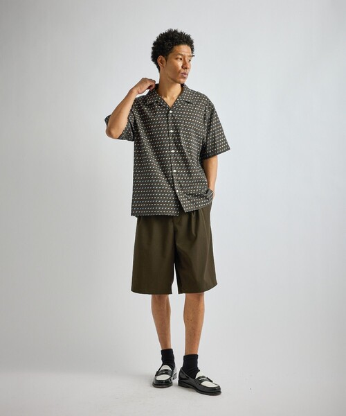 Saturdays NYC(サタデーズ ニューヨークシティ )の「Feliz Two Tuck Walk Short(その他パンツ・メンズ・ブラック/オリーブ・S/M/L)」の18枚目の写真