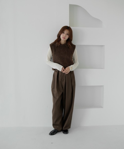 AMUU. PRECIEUSE(アムープレシューズ)の「モヘアポロニットベスト(ニット/セーター・レディース・ブラウン/オフホワイト/ブラック/グレー・FREE)」の20枚目の写真