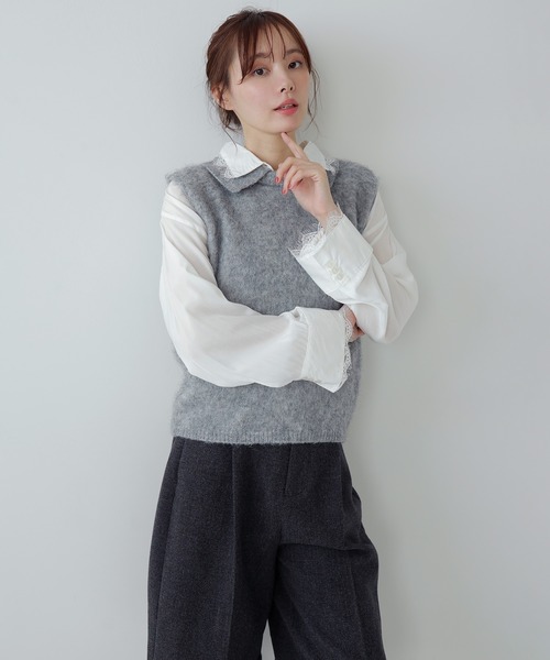 AMUU. PRECIEUSE(アムープレシューズ)の「モヘアポロニットベスト(ニット/セーター・レディース・ブラウン/オフホワイト/ブラック/グレー・FREE)」の5枚目の写真