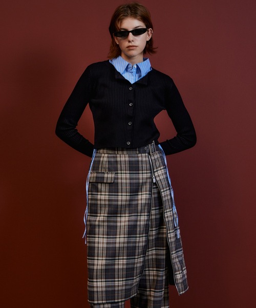 MAISON SPECIAL(メゾンスペシャル)の「Layered Shirt Knit/レイヤードシャツニット(ニット/セーター・レディース・ブラック/ブラウン/グレー・FREE)」の11枚目の写真