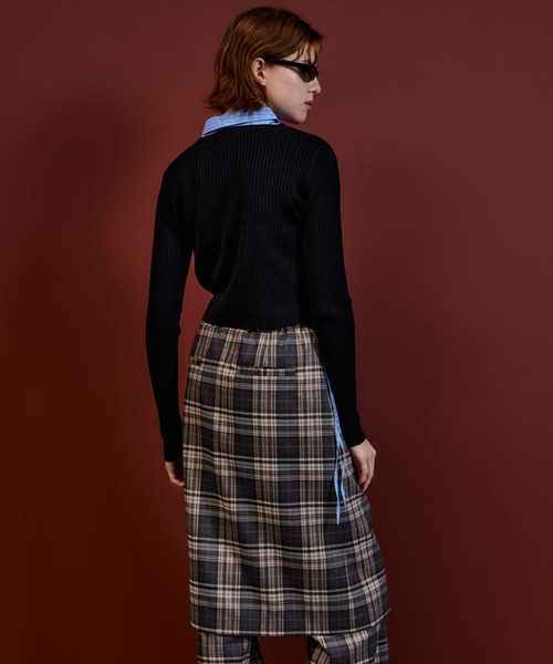 MAISON SPECIAL(メゾンスペシャル)の「Layered Shirt Knit/レイヤードシャツニット(ニット/セーター・レディース・ブラック/ブラウン/グレー・FREE)」の13枚目の写真