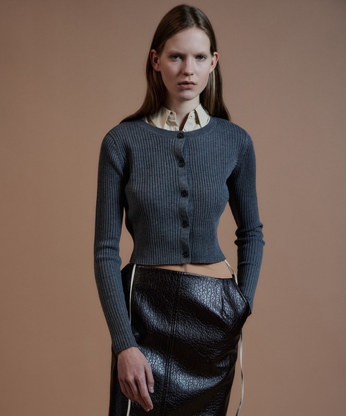 MAISON SPECIAL(メゾンスペシャル)の「Layered Shirt Knit/レイヤードシャツニット(ニット/セーター・レディース・ブラック/ブラウン/グレー・FREE)」の16枚目の写真