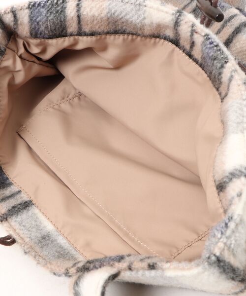 RIKKA FEMME(リッカファム)の「RIKKA FEMME/リッカファム トートバッグ チェックシャギートート RFA6F-0102(トートバッグ・レディース・レッド/グリーン/ベージュ・ONE)」の7枚目の写真