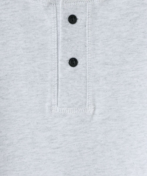 LOWRYS FARM(ローリーズファーム)の「【LFM(U)】サンフェードヘンリーネックSS 1052083(Tシャツ/カットソー・メンズ・ブラック/パープル/グレー・LARGE/MEDIUM)」の4枚目の写真