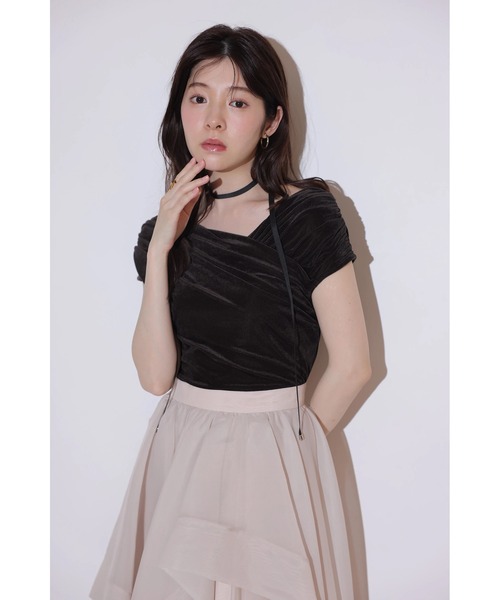 Rirandture(リランドチュール)の「ベロアオフショルトップス(シャツ/ブラウス・レディース・ダークブラウン/オフホワイト/ブラック・2)」の17枚目の写真