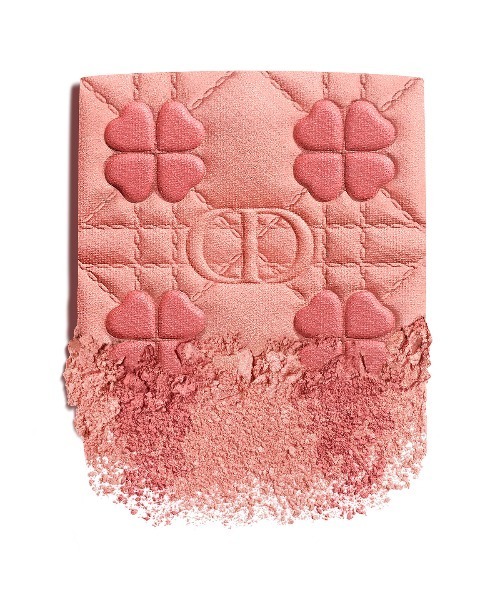 Dior(ディオール)の「ディオールスキン ルージュ ブラッシュ(フォール コレクション 2026 数量限定品)(チーク・レディース・889 チャームド コーラル シマー/849 ラッキー ピンク シマー・FREE)」の6枚目の写真
