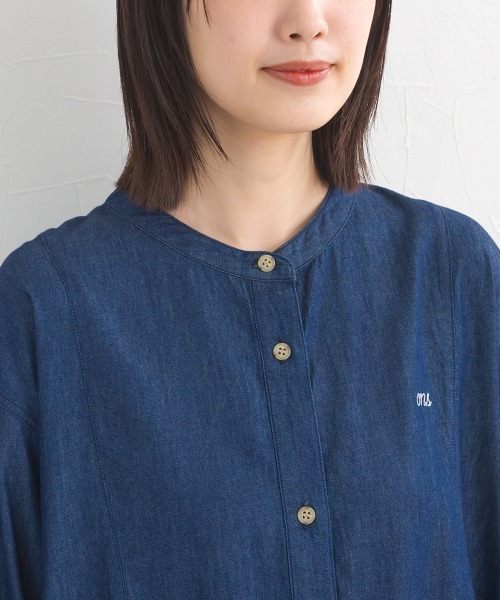 OMNES(オムネス)の「ヨーク切替胸刺繍シャンブレー長袖シャツ(シャツ/ブラウス・レディース・ライトブルー/ブルー・FREE)」の19枚目の写真