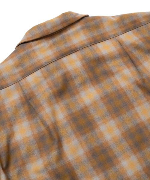 PENDLETON(ペンドルトン)の「尾州産ウールナイロン オープンカラーシャツ(シャツ/ブラウス・メンズ・ベージュ/グレー/レッド/グレー系その他/ブラウン/ホワイト×ブルー/レッド系その他・LARGE/MEDIUM/SMALL)」の13枚目の写真