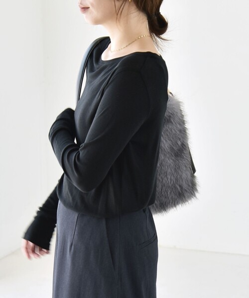 quaranciel(カランシエル)の「quaranciel:〈手洗い可能〉ウール ミックス シアー ボートネック プルオーバー(Tシャツ/カットソー・レディース・グレー/ホワイト/ブラック/パープル・38/40)」の10枚目の写真