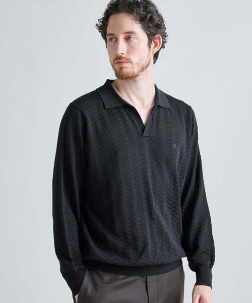 MEN'S BIGI（メンズビギ）の「《別注》COLE HAAN 14G変形ヘリンボンジャカードニットスキッパーポロ（ニット/セーター・メンズ・ブラック/ブラウン・01/03/02）」の2枚目の写真