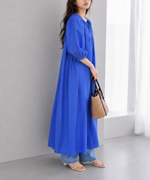 Muffiny(マフィニー)の「リボンネック ギャザーワンピース【Indian Cotton】(ワンピース・レディース・ストライプ/ブルー/ドット/ブラック・MEDIUM)」の11枚目の写真
