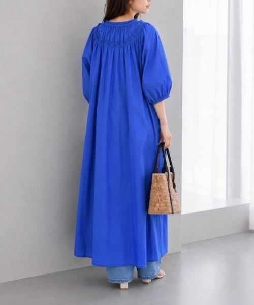 Muffiny(マフィニー)の「リボンネック ギャザーワンピース【Indian Cotton】(ワンピース・レディース・ストライプ/ブルー/ドット/ブラック・MEDIUM)」の10枚目の写真