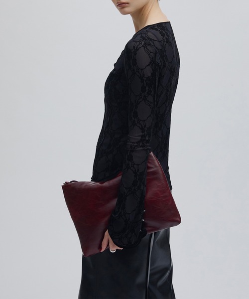 Ameri(アメリ)の「SHEER FLOCKY ROUND HEM TOPS(Tシャツ/カットソー・レディース・ブラック/ブラウン・MEDIUM/SMALL)」の13枚目の写真