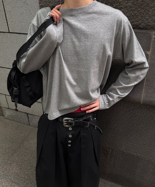 kutir(クティール)の「SOLID CROPPED LONG TSHIRT/無地クロップドロンT(Tシャツ/カットソー・メンズ・カーキ/ボルドー/ブラック/ブラック系その他2/ブラック系/杢グレー/オフホワイト・LARGE/SMALL/MEDIUM)」の5枚目の写真