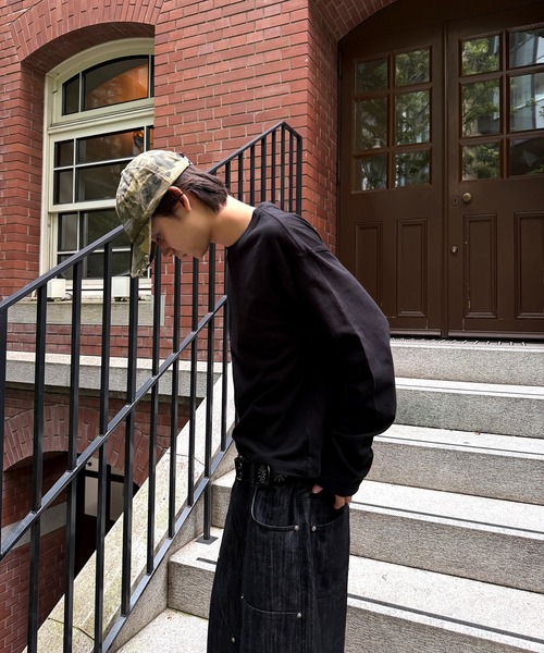 kutir(クティール)の「SOLID CROPPED LONG TSHIRT/無地クロップドロンT(Tシャツ/カットソー・メンズ・カーキ/ボルドー/ブラック/ブラック系その他2/ブラック系/杢グレー/オフホワイト・LARGE/SMALL/MEDIUM)」の19枚目の写真