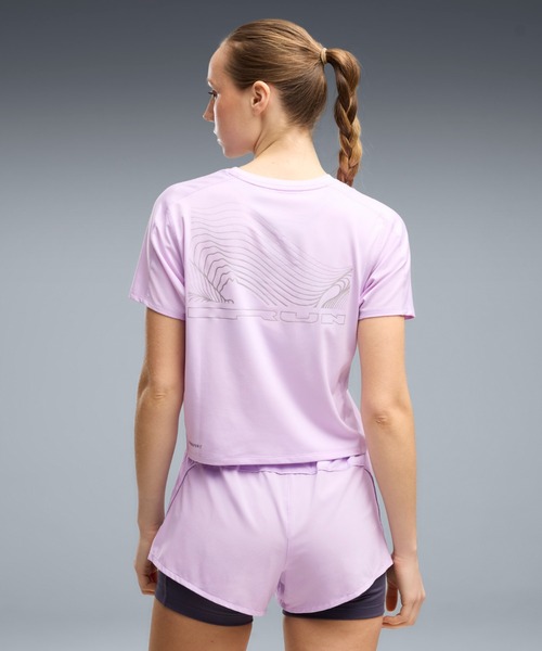 PUMA(プーマ)の「PUMA プーマ ウィメンズ ランニング ブライトストライド クラウドスパン 半(Tシャツ/カットソー・レディース・ブラック/ラベンダー・LARGE/SMALL/MEDIUM/X-LARGE)」の2枚目の写真