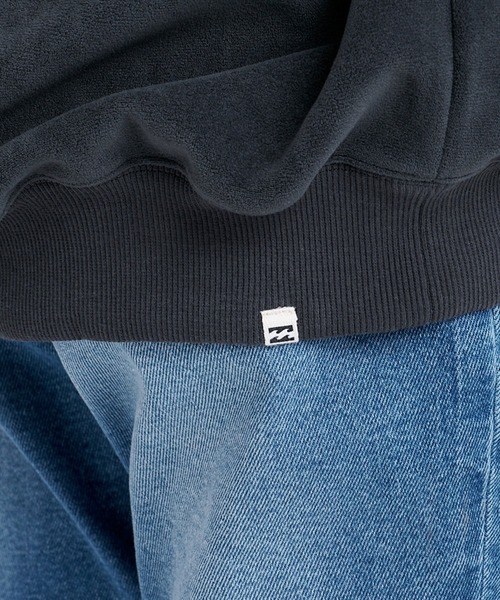BILLABONG（ビラボン）の「BILLABONG ウィメンズ SUEDE LIKE BONDING FLEECE CREW トレーナー 【2026年秋冬モデル】/ビラボンスウェードライクスウェット（スウェット・レディース・ホワイト/ブルー系その他/オフホワイト・MEDIUM）」の4枚目の写真