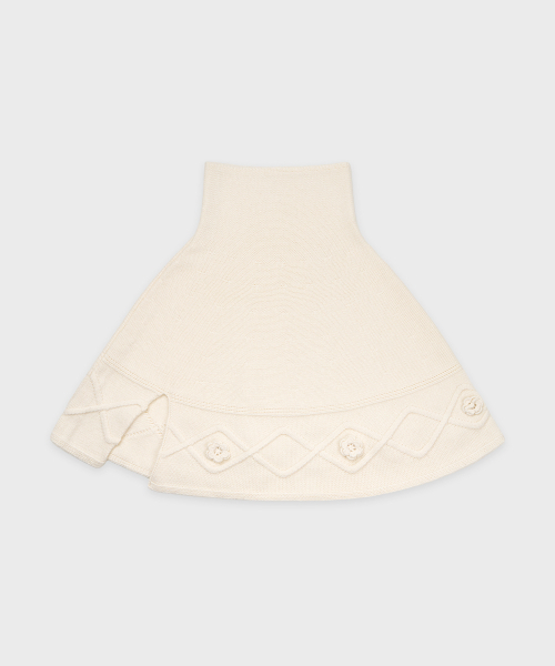 SINOON（シヌーン）の「High Neck Knit Cape (Ivory)（チェスターコート・レディース・アイボリー・FREE）」の4枚目の写真