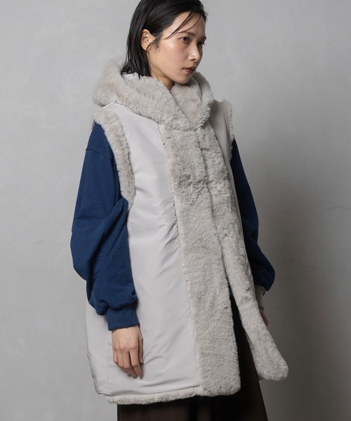 MARECHAL TERRE(マルシャルテル)の「リバーシブルファーベスト(その他アウター・レディース・ブラック/モカ/チャコールグレー/ライトグレー・MEDIUM)」の22枚目の写真