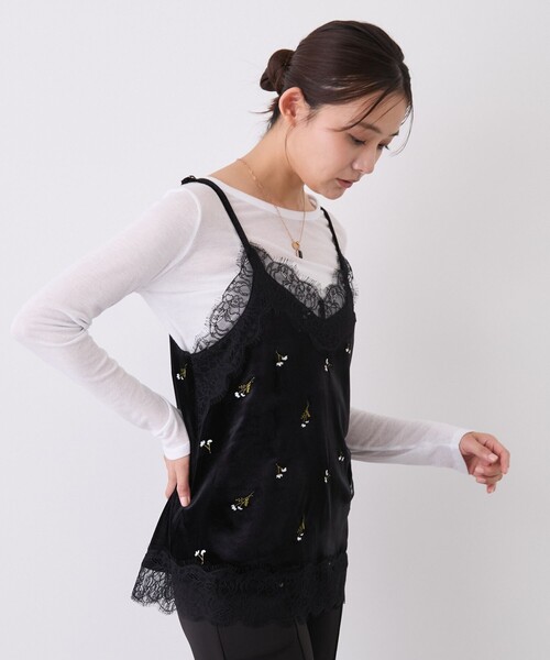 Jayro(ジャイロ)の「刺繍ベロア小花柄キャミソール(キャミソール・レディース・ブラウン/ブラック系その他・M)」の9枚目の写真
