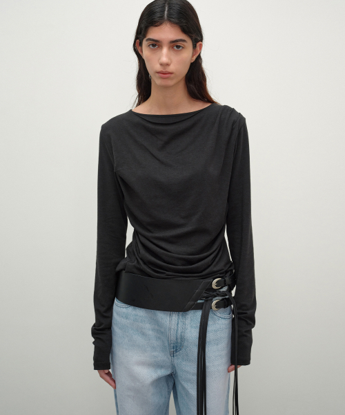 INSILENCE WOMEN(インサイレンスウーマン)の「ドレーピング ボートネック ロングスリーブ ブラック(Tシャツ/カットソー・レディース・その他・SMALL/MEDIUM)」の1枚目の写真