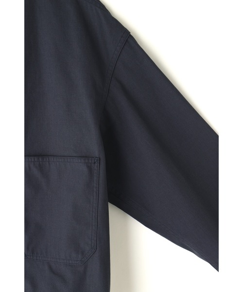 Y（ワイ）の「Ｙ / ORGANIC COTTON / RECYCLE POLYESTER TWILL BZ（ブルゾン・メンズ・ホワイト/ネイビー・LARGE/SMALL/MEDIUM）」の6枚目の写真