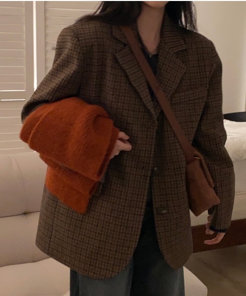 YUGA(ユーガ)の「YUGA_YGMC Korean-style Checked tailored jacket(テーラードジャケット・レディース・ブラウン・FREE)」の7枚目の写真