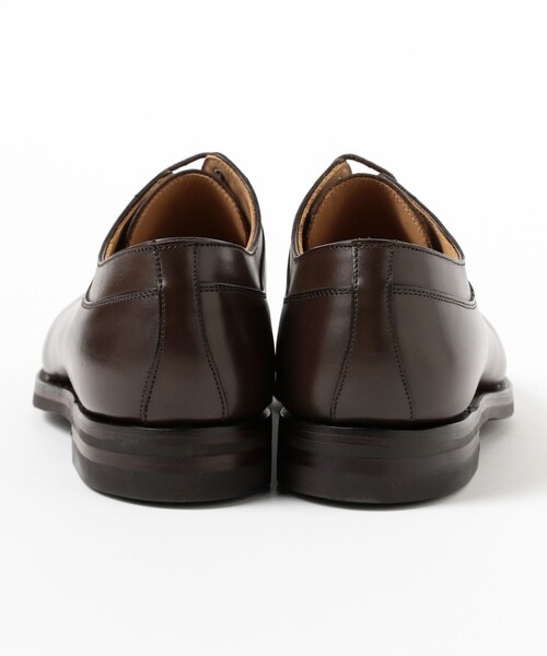 BEAMS F(ビームスエフ)の「CROCKETT&JONES / SHELTON 5 ワックスカーフ エプロンフロント ダービー(ドレスシューズ・メンズ・ブラック/ダークブラウン・7.5inch/7inch/6.5inch/8inch/6inch)」の6枚目の写真