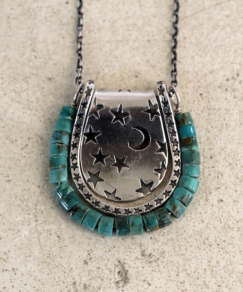 rehacer（レアセル）の「× ANIKULAPO moon star necklace silver / アニクラポ コラボ ムーン スター ネックレス シルバー（ネックレス・メンズ・ターコイズブルー/シルバー・FREE）」の2枚目の写真