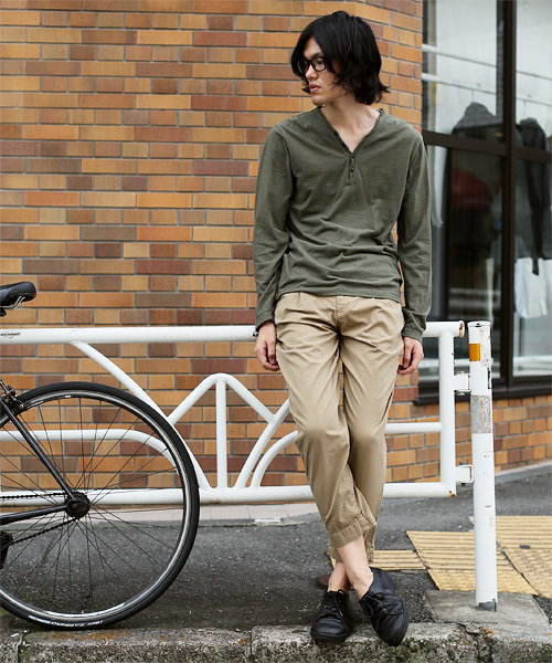 quadro（クオドロ）の「ラフィー天竺Vヘンリーネックtee（Tシャツ/カットソー・メンズ・杢グレー/ホワイト/モスグリーン/ネイビー/チャコールグレー/グレー・MEDIUM/LARGE）」の14枚目の写真