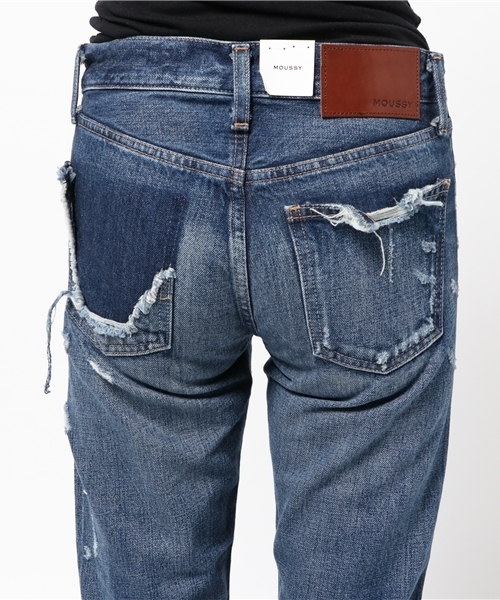 MOUSSY（マウジー）の「MV Crescent Tapered（デニムパンツ・レディース・ブルー・27inch/26inch/24inch/23inch/25inch）」の6枚目の写真