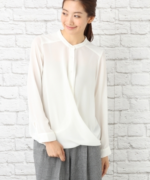 LEPSIM(レプシィム)の「カシュクールブラウスLS 738973(シャツ/ブラウス・レディース・オフホワイト/ブラック/グレー・MEDIUM/LARGE)」の1枚目の写真